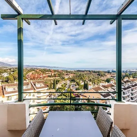 Panoramic Views 2 Bed *